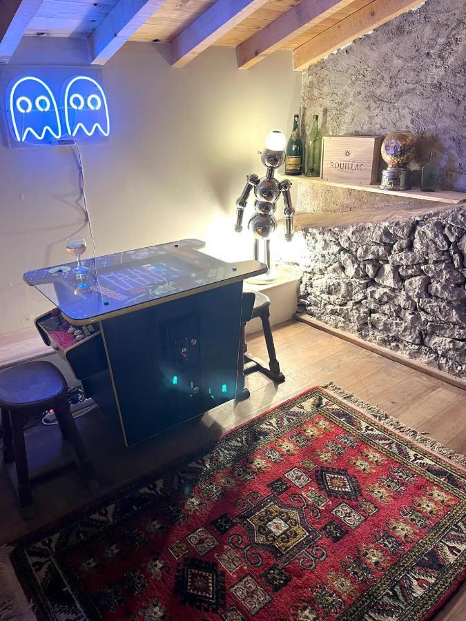 La Maison De Mama C: Charming French Village Home Sainte-Colombe-sur-lʼHers Extérieur photo